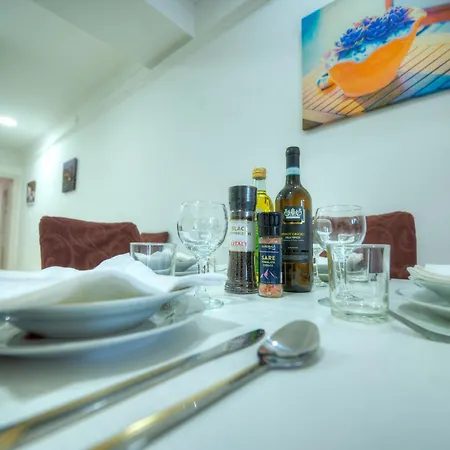 Lägenhet 54, Emerald *