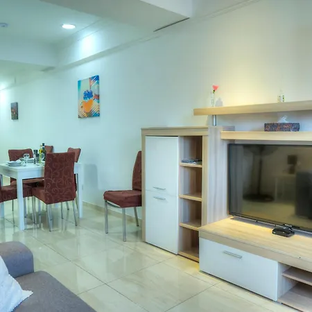 54, Emerald Lägenhet Xghajra