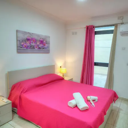 54, Emerald Lägenhet