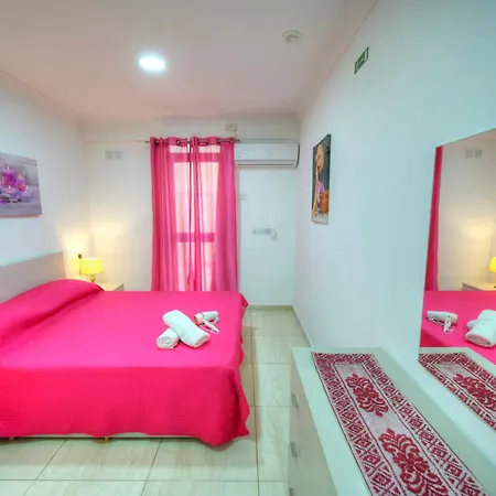 Lägenhet 54, Emerald