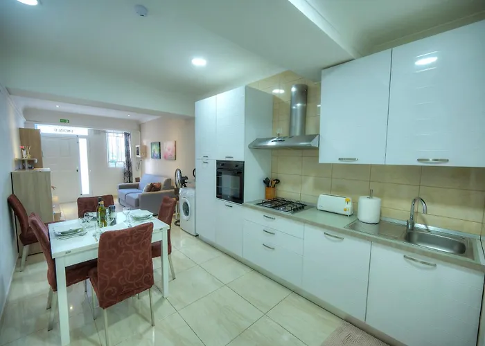 54, Emerald Apartamento