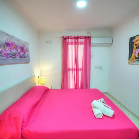 54, Emerald Apartment *