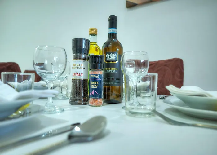 Apartamento 54, Emerald