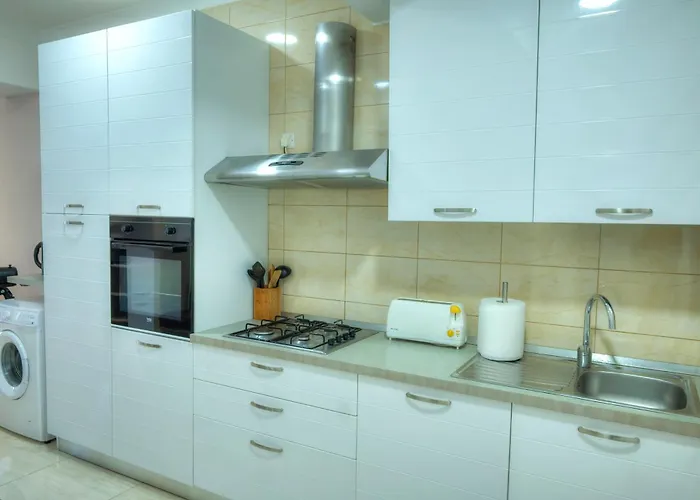 Apartamento 54, Emerald