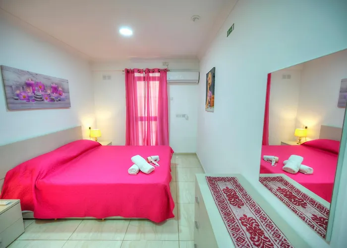 Apartamento 54, Emerald