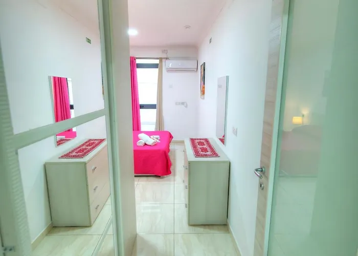 54, Emerald Apartamento